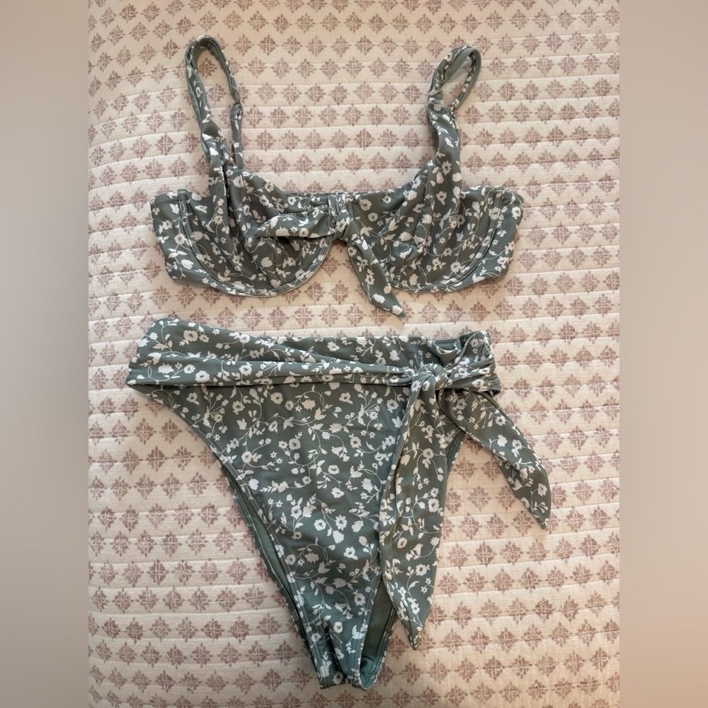 Abercrombie & Fitch - Bikini Set